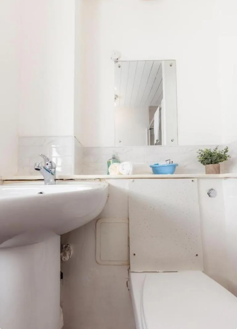 Cozy City Center Apt - Meadows 5! Apartment Edinburgh